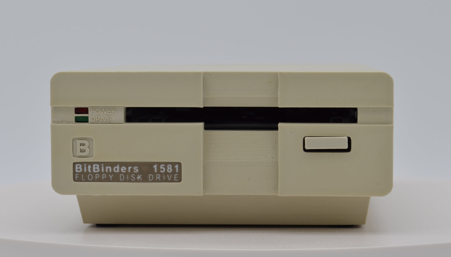 1581S - A beautiful, 100% compatible replica of Commodore's 1581 floppy disk drive